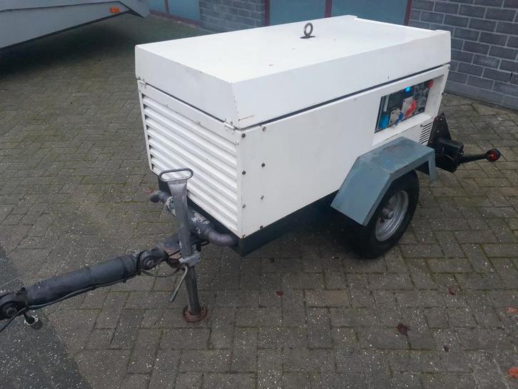 Lombardini deutz kohler LWD 2 sdmo 10 kva aanhanger, Doe-het-zelf en Verbouw, Motoren, Zo goed als nieuw, Dieselmotor, Ophalen