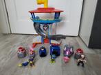 Paw patrol uitkijktoren 2 grote voertuigen en figuurtjes, Ophalen of Verzenden, Gebruikt