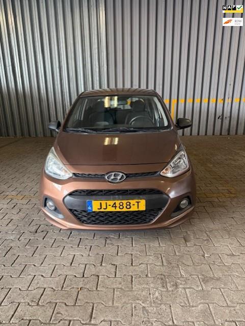 Hyundai I10 1.0i i-Motion Comfort, Auto's, Hyundai, Bedrijf, Te koop, i10, ABS, Airbags, Bochtverlichting, Boordcomputer, Centrale vergrendeling