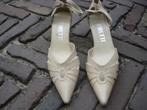 GRATIS VERZENDEN NIEUWE BEIGE LEREN FIRETTI PUMPS 39, Verzenden, Beige, Nieuw, Schoenen met lage hakken