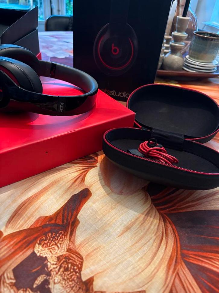 Beats Studio Zwart - Nieuw in Originele Verpakking, Audio, Tv en Foto, Koptelefoons, Nieuw, Over oor (circumaural), Beats, Draadloos