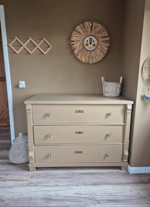 Ruime commode, opgeknapt, Kinderen en Baby's, Kinderkamer | Commodes en Kasten, Zo goed als nieuw, 90 tot 105 cm, 100 cm of meer