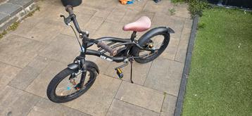 Kinderfiets 16 inch gebruikt , werkt goed beschikbaar voor biedingen