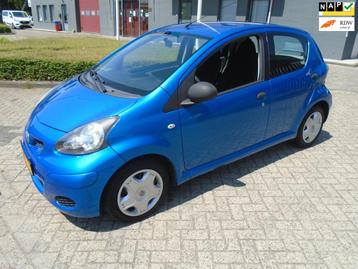 Toyota Aygo 1.0-12V Cool Airco Nieuwe Apk beschikbaar voor biedingen