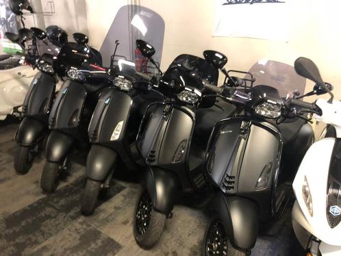 GROOTAANBOD: 35X VESPA SPRINT S BROM ALLE BOUWJAREN EN KM, Fietsen en Brommers, Scooters | Vespa