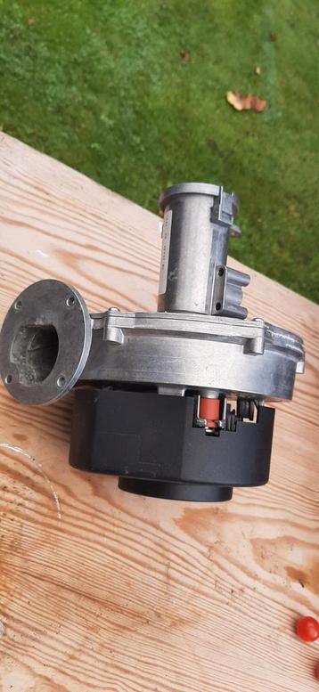 Nefit Topline Ventilator - Defect beschikbaar voor biedingen