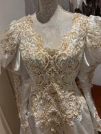Demetrios trouwjurk maat 20, Ophalen of Verzenden, Zo goed als nieuw, Wit, Trouwjurk
