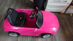 Mercedes roze auto electrisch, Kinderen en Baby's, Ophalen, Zo goed als nieuw
