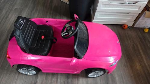 Mercedes roze auto electrisch, Kinderen en Baby's, Speelgoed | Buiten | Accuvoertuigen, Zo goed als nieuw, Ophalen
