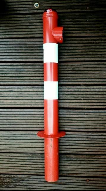 Erdi model 90 solar flash led uitneembare afzetpaal rood wit beschikbaar voor biedingen