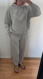 Grijze jogger met hoodie Alix maat XS/M, Kleding | Dames, Huispakken, Maat 38/40 (M), Alix the label, Ophalen of Verzenden, Zo goed als nieuw