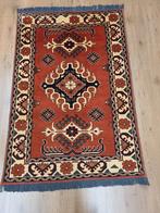 Vintage handgeknoopt oosters tapijt kazak 138x81, 50 tot 100 cm, 100 tot 150 cm, Gebruikt, Rechthoekig