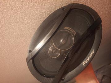 2 pioneer auto speakers met kabels beschikbaar voor biedingen