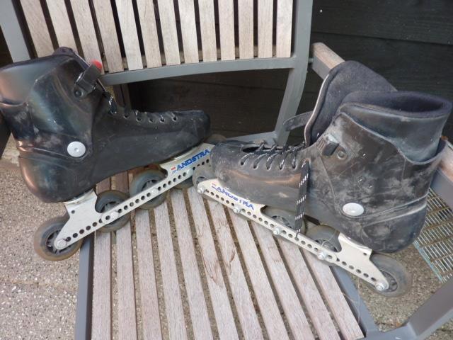 Zandstra skeelers met 5 wielen, maat 45, Boeken, Overige Boeken, Gelezen, Ophalen of Verzenden