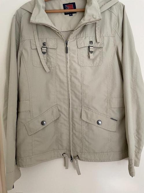Dames zomer jas Maat XL Merk Nielsson Kleur Beige / Cremè, Kleding | Dames, Jassen | Zomer, Zo goed als nieuw, Maat 42/44 (L)
