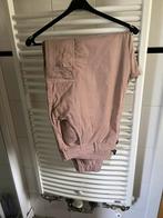 Urban Classics - skate broek - mt 34 - beige/ouderoze, Maat 52/54 (L), Nieuw, Ophalen of Verzenden, Roze