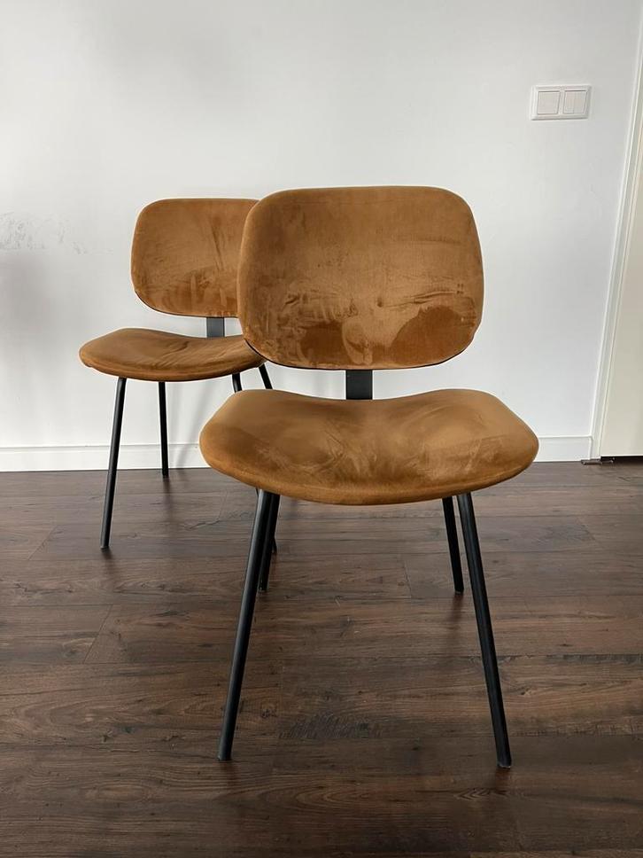 2 eettafelstoelen okergeel Carson Karwei, Huis en Inrichting, Stoelen, Zo goed als nieuw, Twee, Overige kleuren, Ophalen