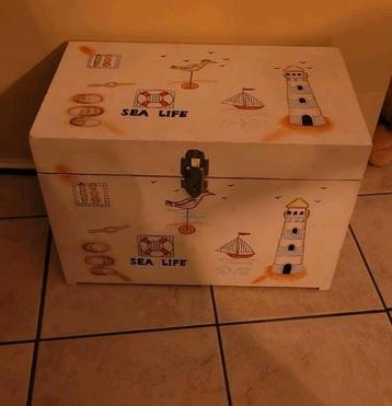 Leuke Houten Kist, sealife thema  beschikbaar voor biedingen