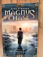Rick Riordan - Het verdoemde zwaard, Ophalen of Verzenden, Zo goed als nieuw, Rick Riordan