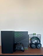 Xbox Series X + Steelseries Headset, Spelcomputers en Games, Spelcomputers | Xbox Series X en S, Ophalen of Verzenden, Zo goed als nieuw