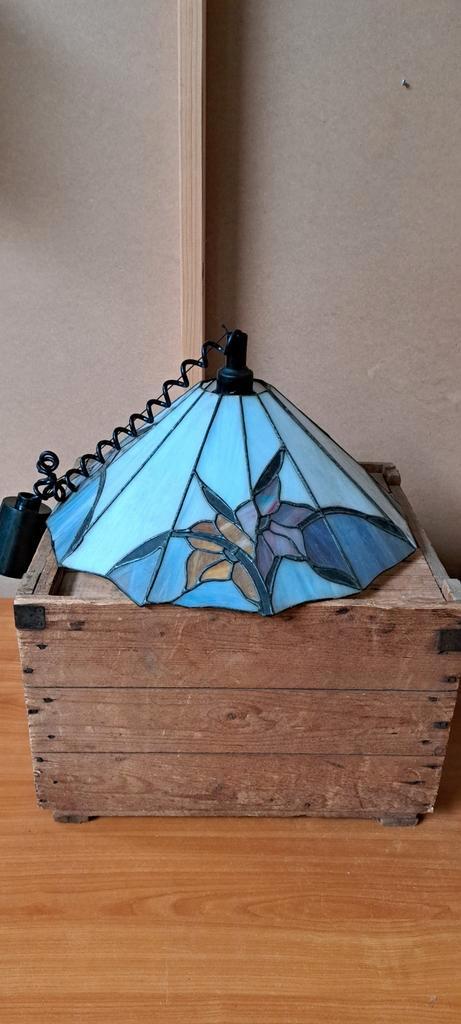 Vintage Tiffany Stijl Hanglamp, Huis en Inrichting, Lampen | Hanglampen, Gebruikt, Minder dan 50 cm, Glas, Ophalen of Verzenden