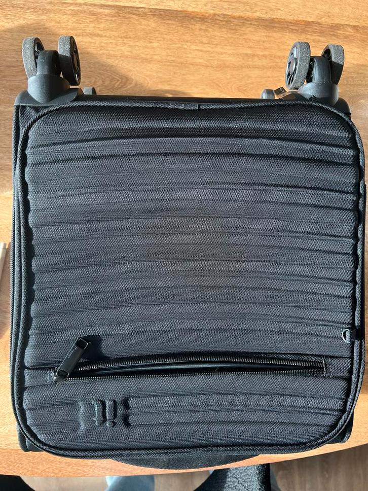 Kleine Zwarte Trolley Koffers (2x), Sieraden, Tassen en Uiterlijk, Koffers, Zo goed als nieuw, Overige materialen, Minder dan 50 cm