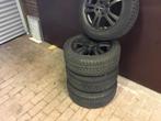 Winterbanden Suzuki Swift, Ophalen, Gebruikt, 15 inch, Banden en Velgen
