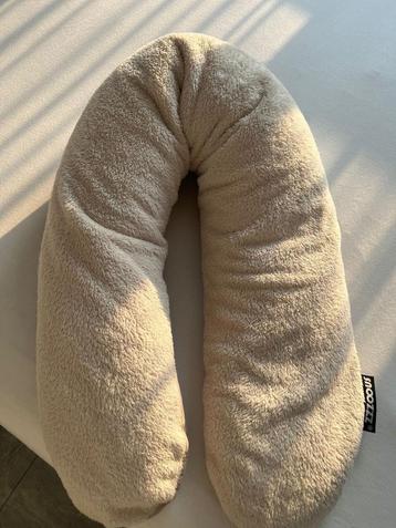 SNOOZZZ voedingskussen beige/taupe beschikbaar voor biedingen