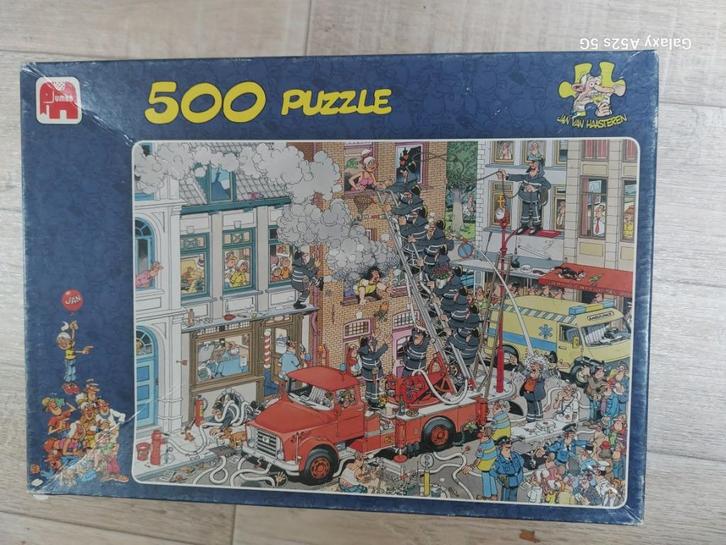 v Haasteren 500 st Brandmeester autospuiterij Overal haaien, Hobby en Vrije tijd, Denksport en Puzzels, Gebruikt, 500 t/m 1500 stukjes