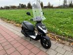 Peugeot Kisbee black edition | 2021 | mat zwart | 25KM, Overige modellen, Ophalen of Verzenden, Zo goed als nieuw, Benzine