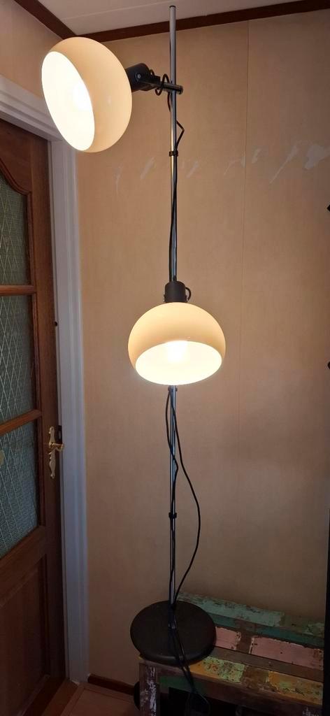 Vintage Anvia Almelo bollen vloerlamp, Huis en Inrichting, Lampen | Vloerlampen, Zo goed als nieuw, Ophalen of Verzenden