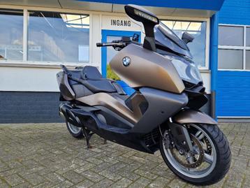 BMW C650 2017 frozen bronze NIEUWE BANDEN top staat c 650 gt beschikbaar voor biedingen