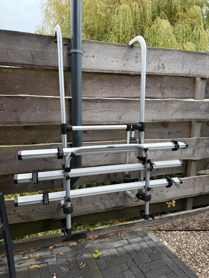 Thule fietsendrager Esse4CD voor 3 fietsen camper of caravan, Caravans en Kamperen, Camper-accessoires, Zo goed als nieuw, Ophalen