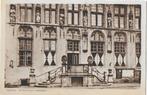 Q20 Ongelopen oude ansichtkaart ingang stadhuis veere, Verzenden, 1940 tot 1960, Ongelopen, Zeeland