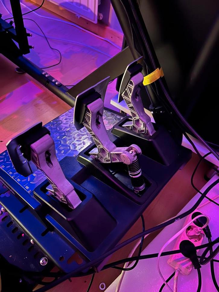 Thrustmaster T-LCM loadcell pedals, Computers en Software, Joysticks, Zo goed als nieuw, Ophalen