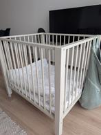 Bopita box baby beige + matras + hoes + 2 kleden, Ophalen, Gebruikt, Rechthoekig, In hoogte verstelbaar