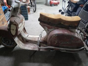 Vespa oldtimer scooters Vespa 160 GT Vespa 150 beschikbaar voor biedingen