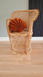 Vintage pauwstoel, Huis en Inrichting, Stoelen, Ophalen, Zo goed als nieuw