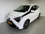 Toyota Aygo 1.0 VVT-i x-play Apple Carplay Camera Dealer ond, Auto's, Toyota, Voorwielaandrijving, Stof, Gebruikt, Met garantie (alle)