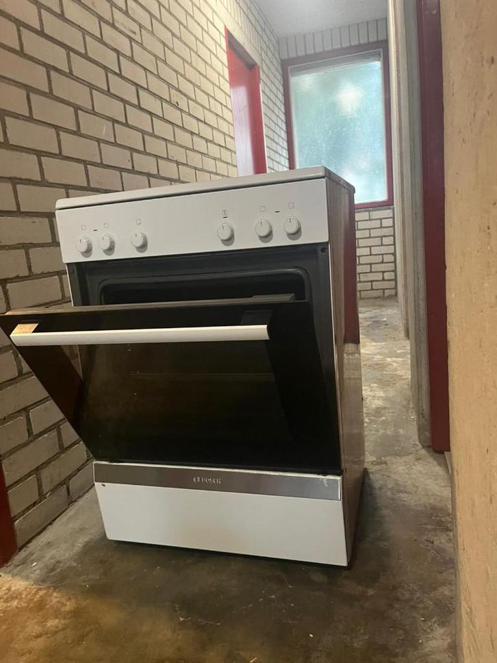 Elektrische oven, Witgoed en Apparatuur, Ovens, Zo goed als nieuw, Vrijstaand, Oven met grill, 60 cm of meer, 60 cm of meer, Hete lucht
