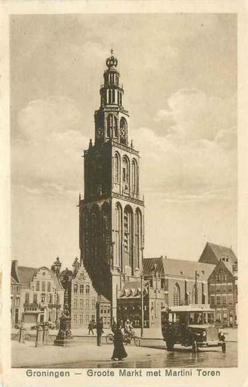 (301-125-053) Groningen Groote Markt met Martini Toren beschikbaar voor biedingen