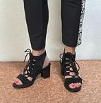 zwarte leren MANFIELD sandaletten met hak maat 38, Schoenen met lage hakken, Zwart, Ophalen of Verzenden, Zo goed als nieuw