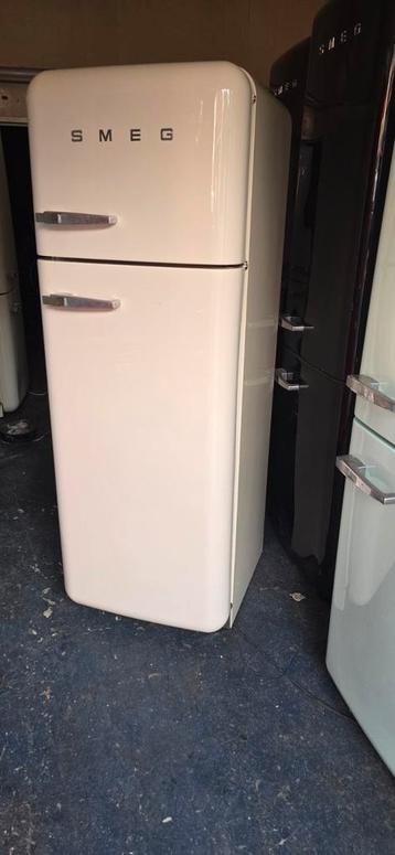 Smeg koelkast Crème gratis bezorging! beschikbaar voor biedingen