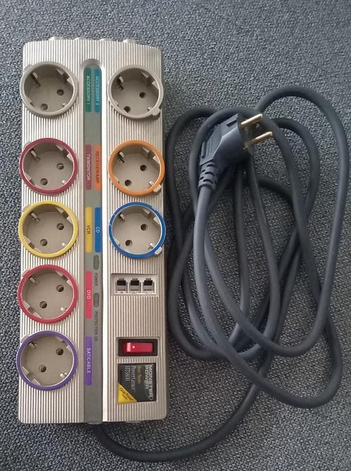 Monster PowerCenter HTS800 met CleanPower Nieuwstaat, Audio, Tv en Foto, Audiokabels en Televisiekabels, Zo goed als nieuw, Ophalen of Verzenden