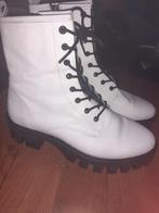 Witte Laarzen - Nieuw - Maat 39, Kleding | Dames, Schoenen, Lage of Enkellaarzen, Nieuw, Ophalen of Verzenden, Wit