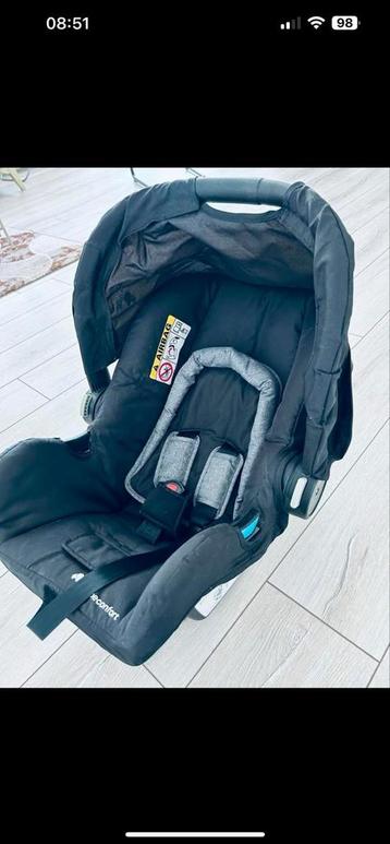 Prima baby stoeltje beschikbaar voor biedingen