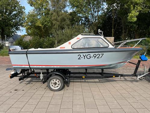 Tailor 490 kajuitboot, Watersport en Boten, Motorboten en Motorjachten, Gebruikt, Polyester, Tot 6 meter, Benzine, 10 tot 30 pk
