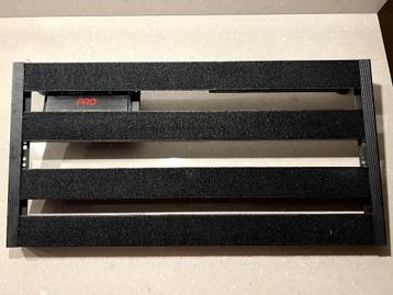 Palmer Pedalboard met TrueTone OneSpot c7 power supply beschikbaar voor biedingen