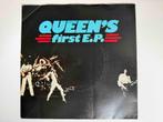 Queen's first E.P., UK, EMI 2623, Cd's en Dvd's, Vinyl Singles, Gebruikt, 7 inch, Ophalen of Verzenden, Pop