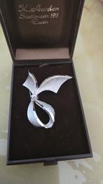 Antieke Zilveren Broche K. Aerden Coevorden, Sieraden, Tassen en Uiterlijk, Broches, 4 tot 7 cm, Gebruikt, Ophalen of Verzenden